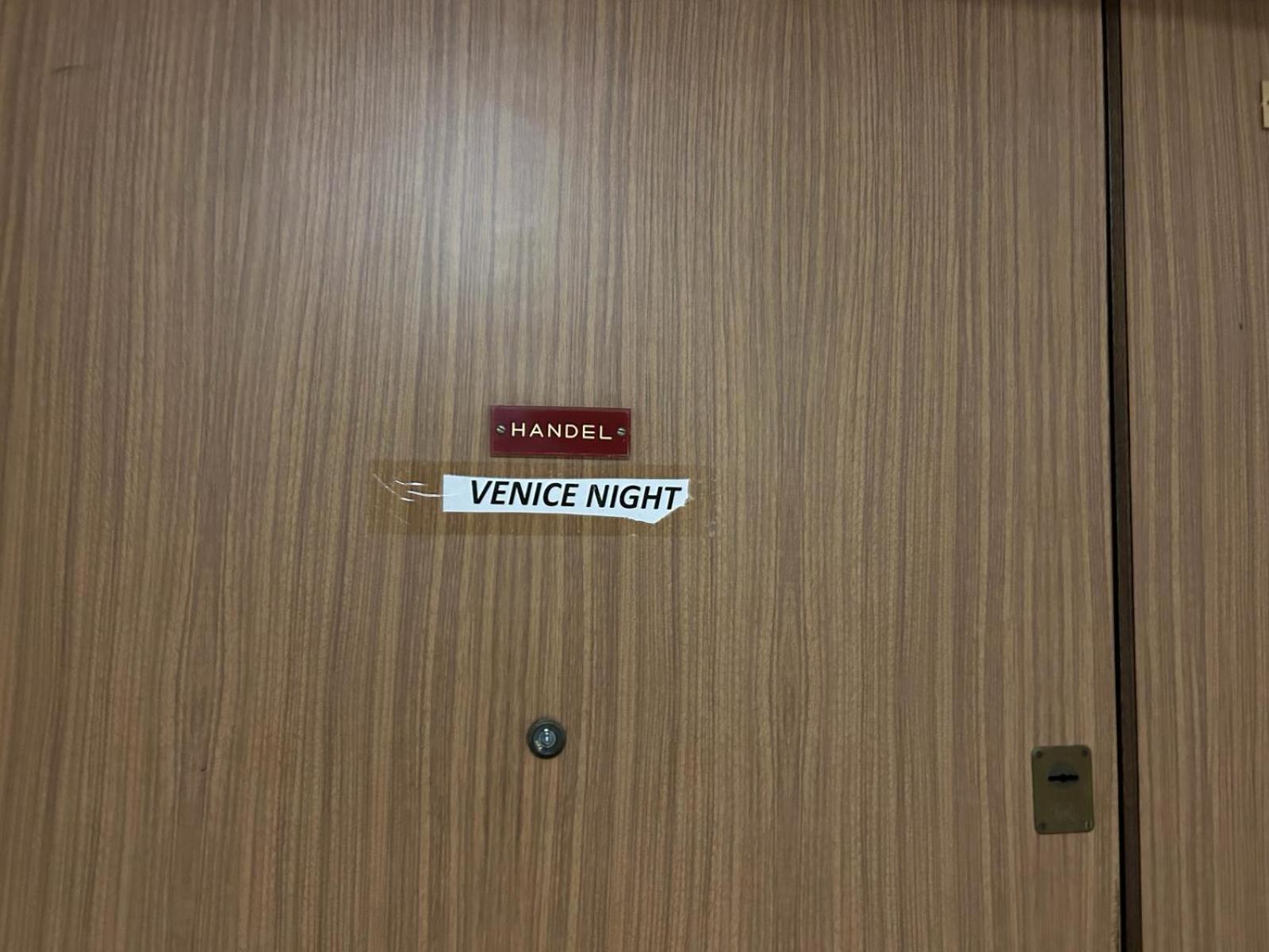 Venice Night B13 Местре Екстериор снимка